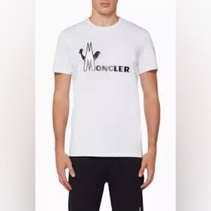 MONCLER Logo Print T Shirt Size XXXL White 100% Cotton WIth Sleeve Logo Patch